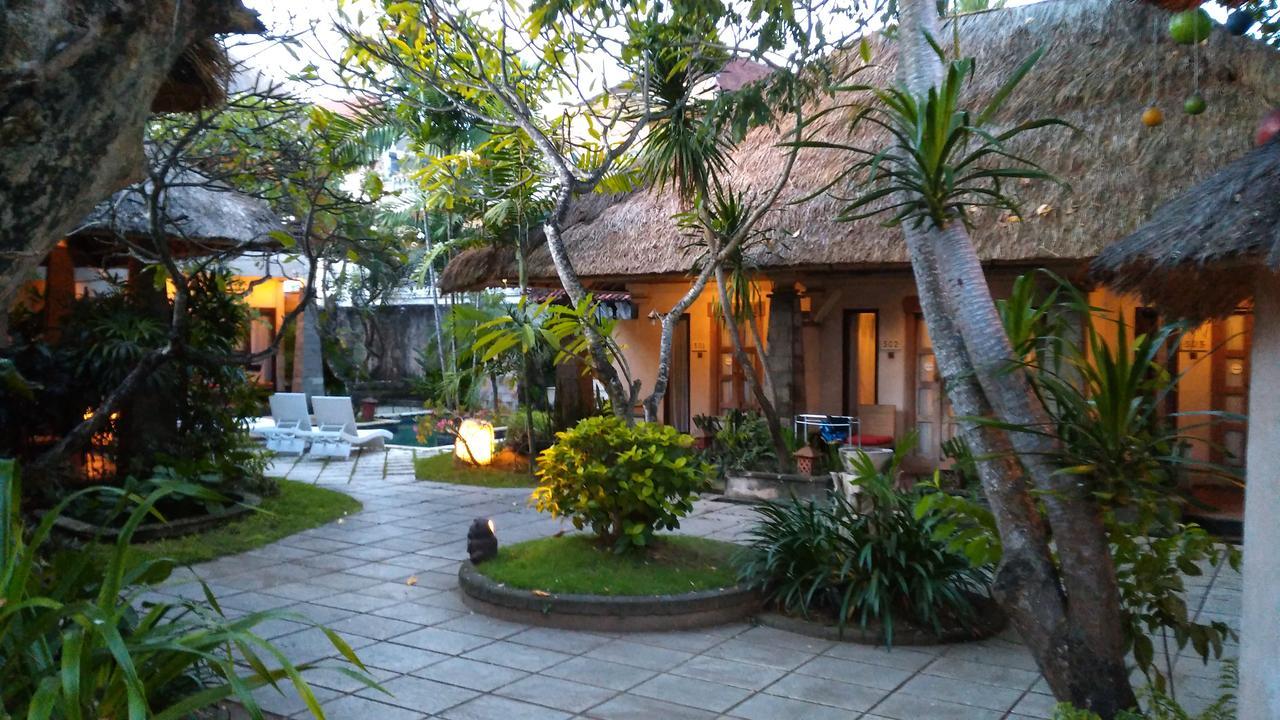 Villa Puri Ayu Sanur Exteriör bild